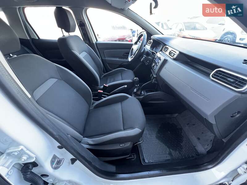 Внедорожник / Кроссовер Renault Duster 2020 в Киеве