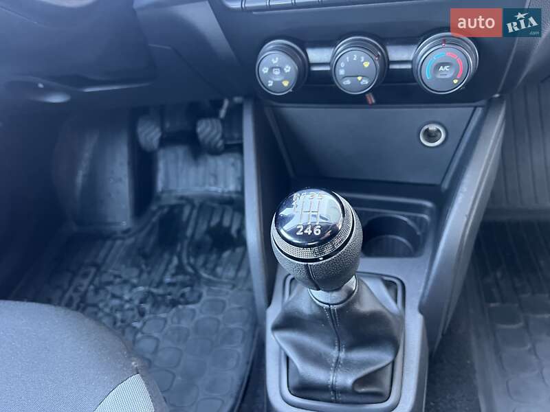 Внедорожник / Кроссовер Renault Duster 2020 в Киеве