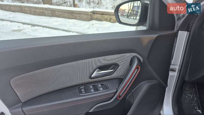 Внедорожник / Кроссовер Renault Duster 2019 в Черкассах фото 12 Внедорожник / Кроссовер Renault Duster 2019 в Черкассах