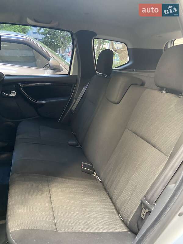 Внедорожник / Кроссовер Renault Duster 2012 в Одессе фото 17 Внедорожник / Кроссовер Renault Duster 2012 в Одессе