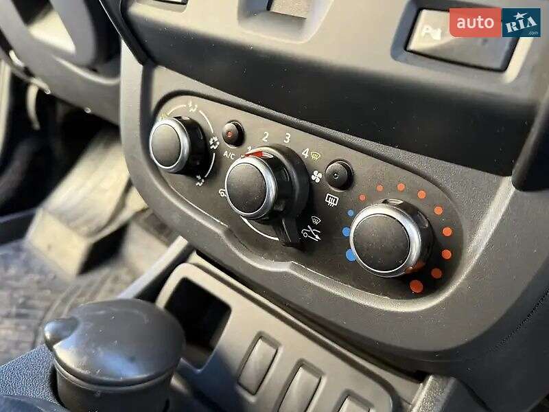 Позашляховик / Кросовер Renault Duster 2017 в Івано-Франківську