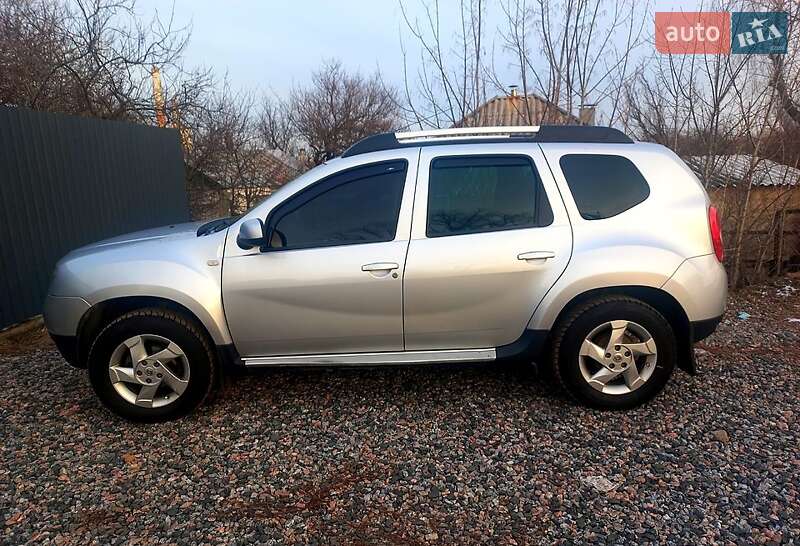 Позашляховик / Кросовер Renault Duster 2010 в Харкові