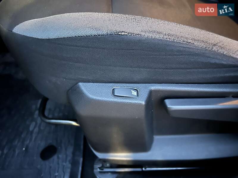 Позашляховик / Кросовер Renault Duster 2020 в Києві