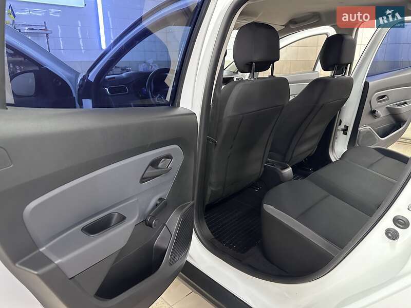 Внедорожник / Кроссовер Renault Duster 2021 в Сумах