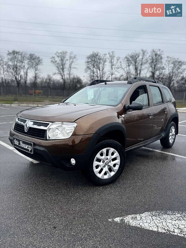 Позашляховик / Кросовер Renault Duster 2014 в Запоріжжі