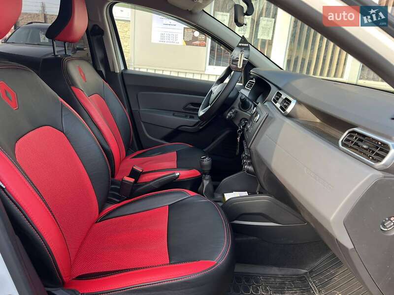 Внедорожник / Кроссовер Renault Duster 2021 в Николаеве