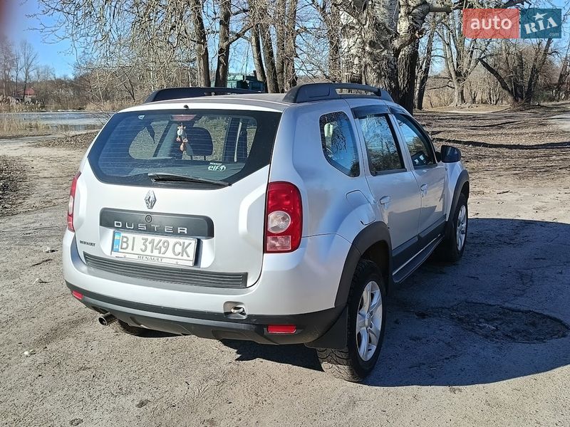 Позашляховик / Кросовер Renault Duster 2012 в Полтаві