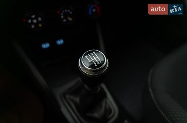 Позашляховик / Кросовер Renault Duster 2023 в Києві фото 16 Позашляховик / Кросовер Renault Duster 2023 в Києві