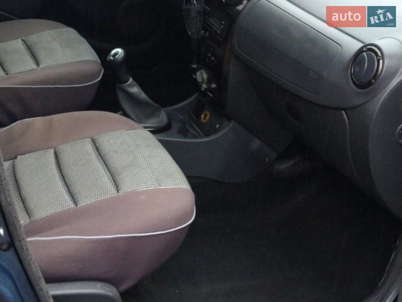 Позашляховик / Кросовер Renault Duster 2010 в Львові