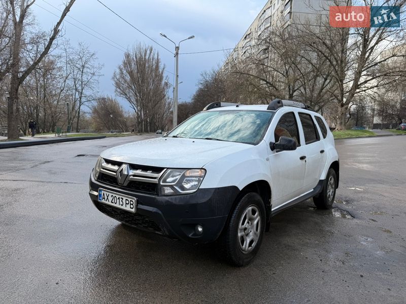 2017 Renault Duster, VIN VF1HSRADG57204717:plate — фото 1 (autoria)