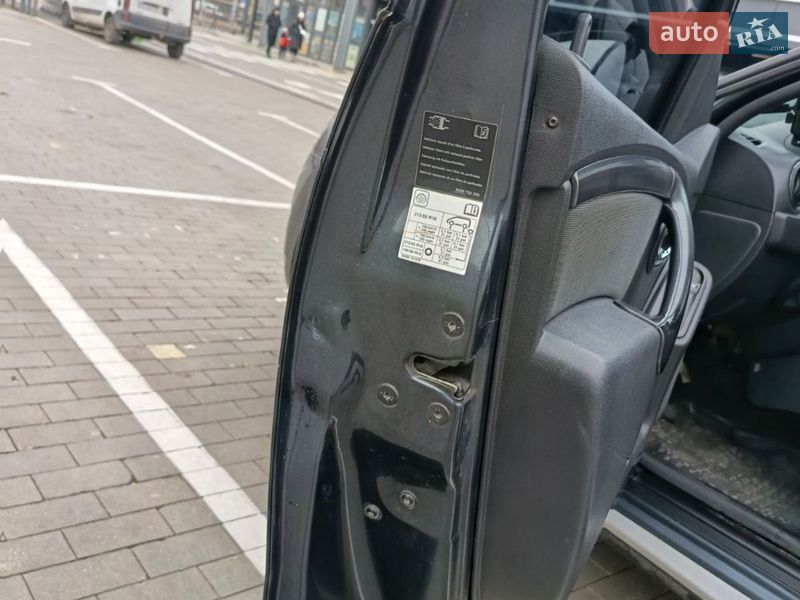 Позашляховик / Кросовер Renault Duster 2016 в Первомайську