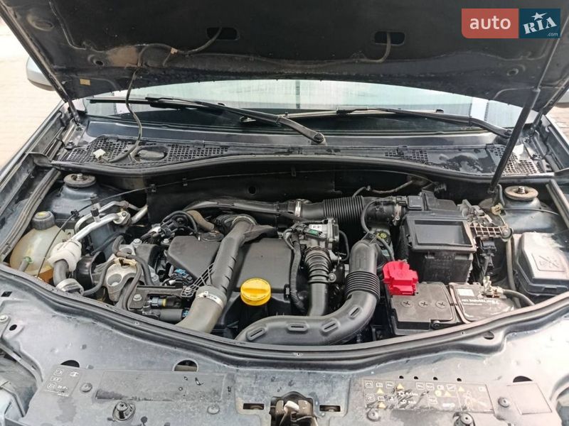 Позашляховик / Кросовер Renault Duster 2016 в Первомайську