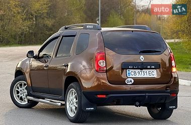 Внедорожник / Кроссовер Renault Duster 2010 в Мене