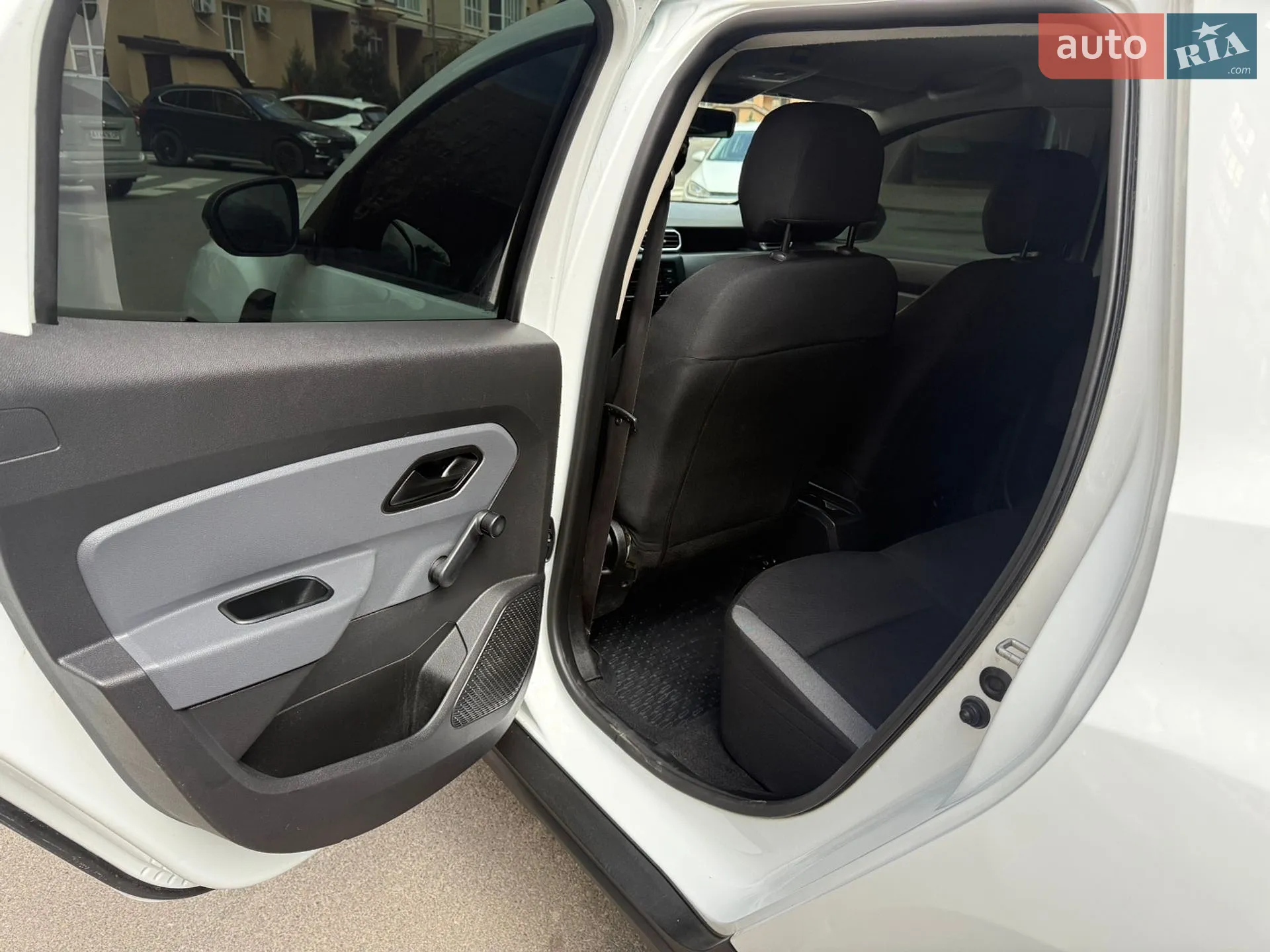 2018 Renault Duster - мініатюра 23