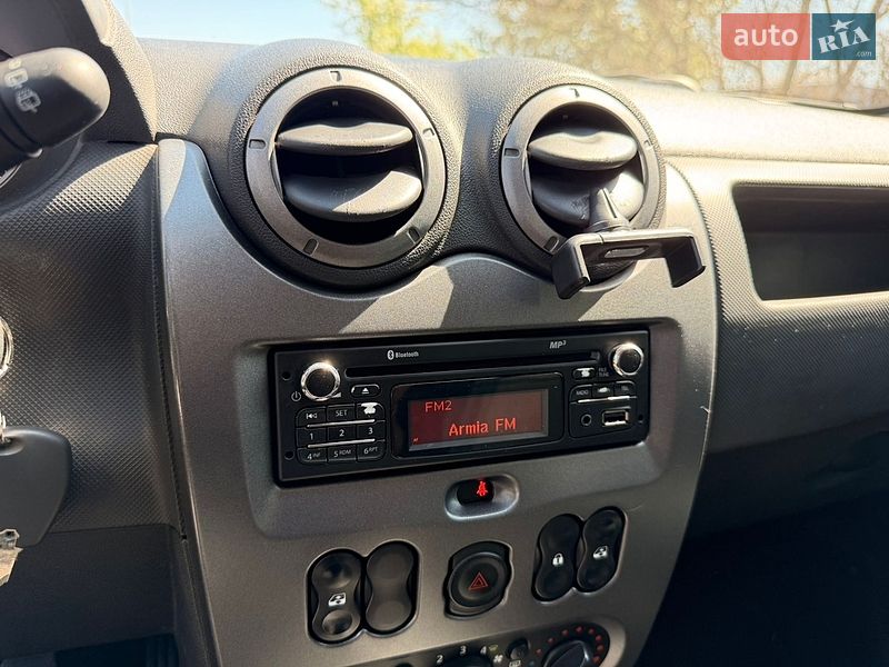 Внедорожник / Кроссовер Renault Duster 2013 в Киеве