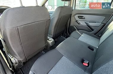 Внедорожник / Кроссовер Renault Duster 2021 в Киеве