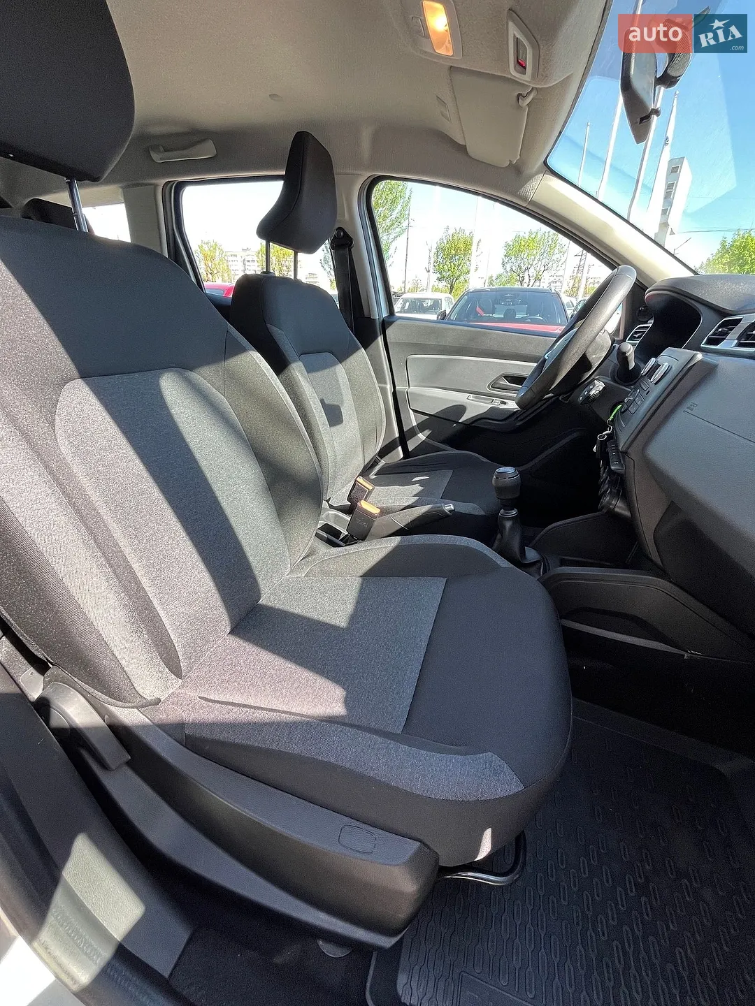 2021 Renault Duster - мініатюра 13
