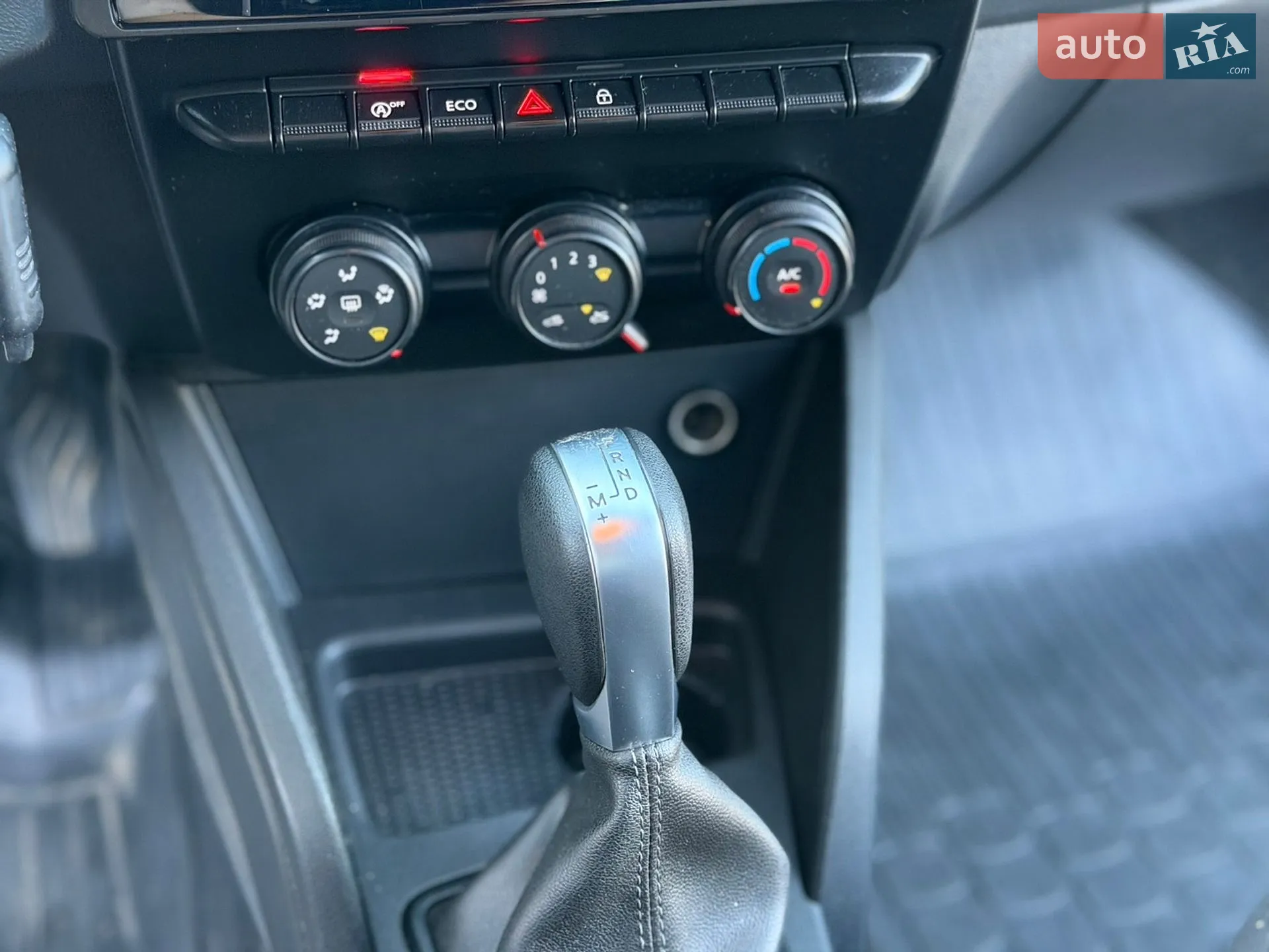 2018 Renault Duster - мініатюра 31