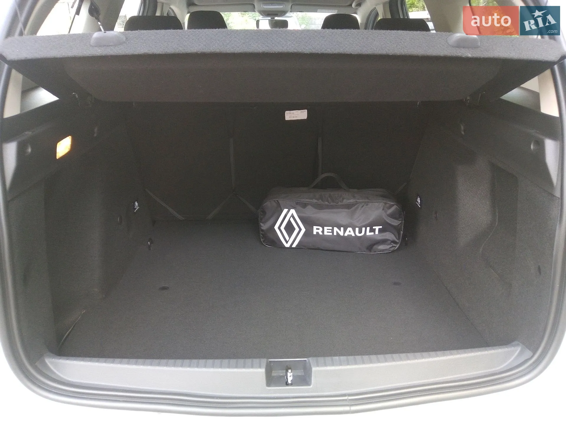 2023 Renault Duster - мініатюра 33