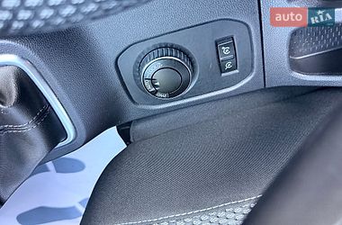 Внедорожник / Кроссовер Renault Duster 2020 в Киеве