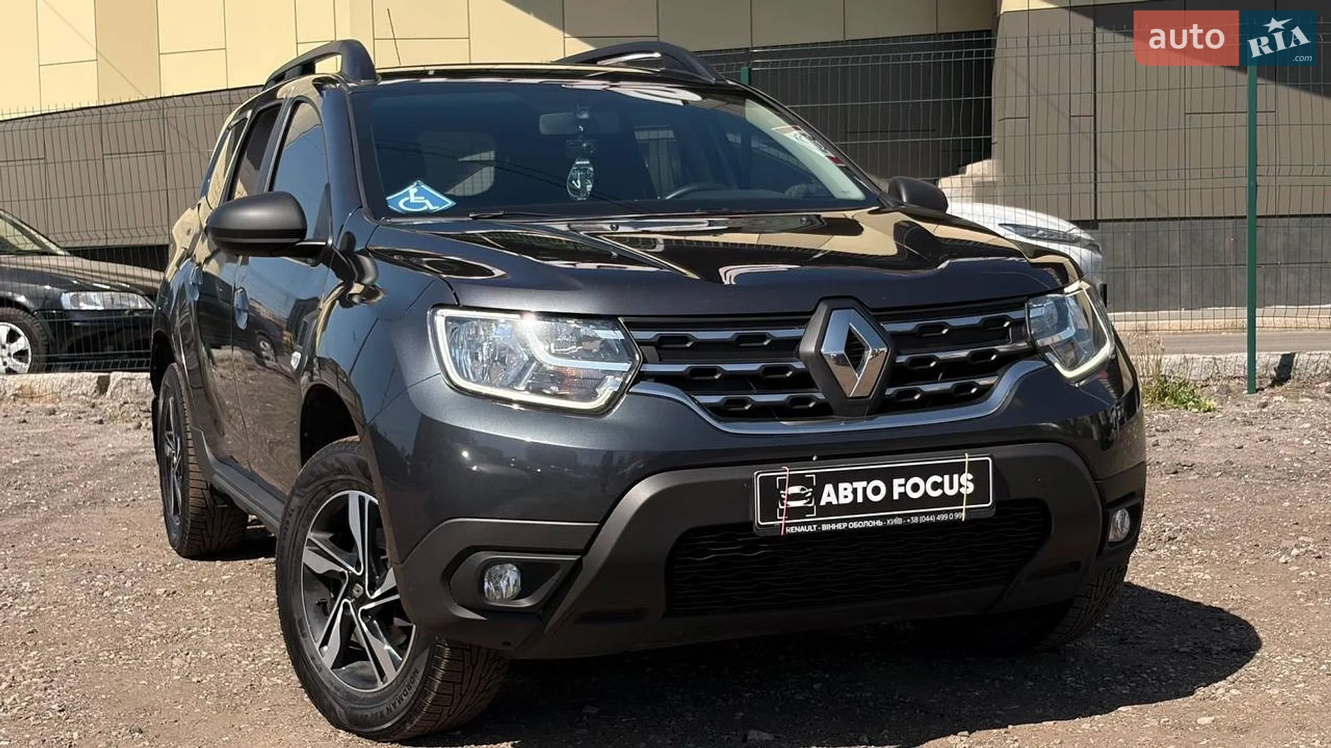 2021 Renault Duster - мініатюра 2