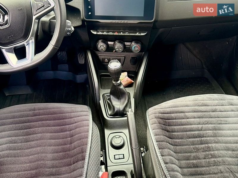 Позашляховик / Кросовер Renault Duster 2023 в Благовіщенську