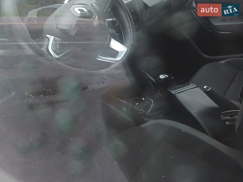 Внедорожник / Кроссовер Renault Duster 2020 в Звягеле