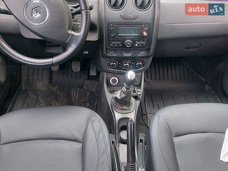 Позашляховик / Кросовер Renault Duster 2016 в Львові