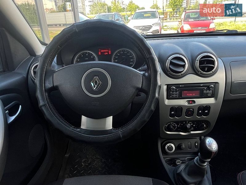 Позашляховик / Кросовер Renault Duster 2013 в Києві