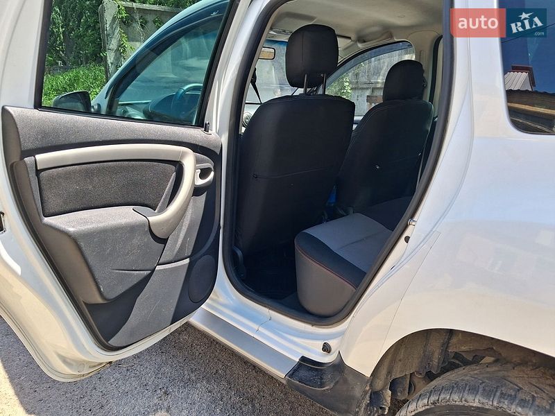 Внедорожник / Кроссовер Renault Duster 2012 в Белой Церкви