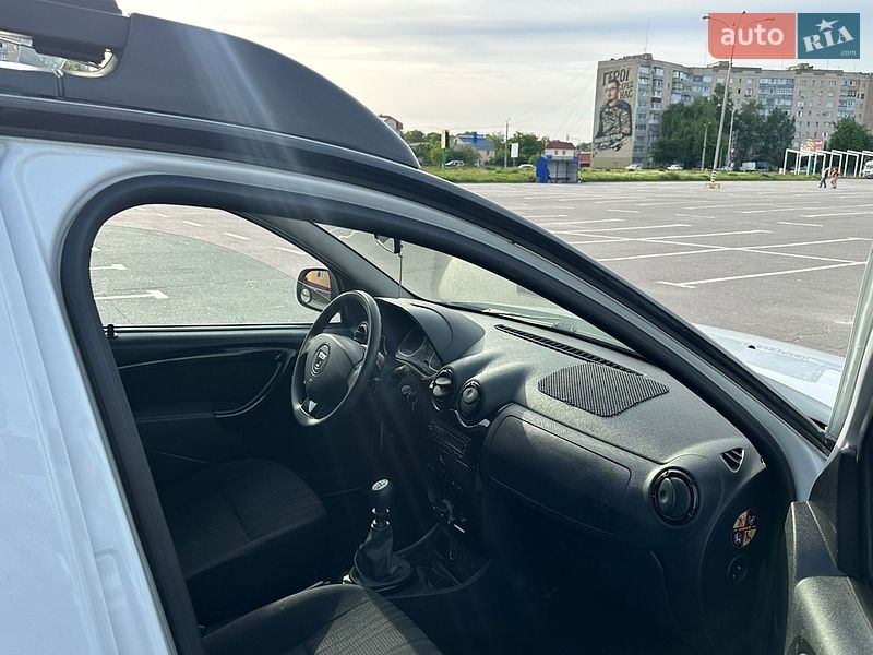 Внедорожник / Кроссовер Renault Duster 2012 в Каменец-Подольском