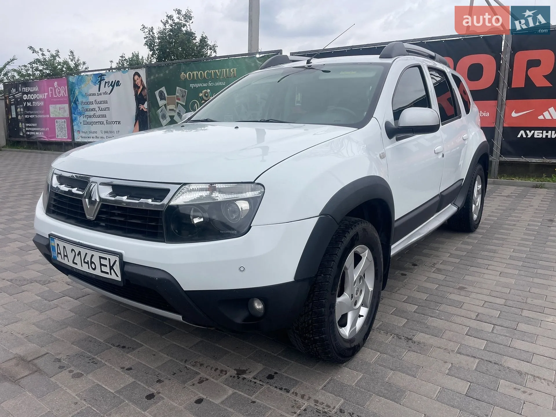 2010 Renault Duster - мініатюра 2