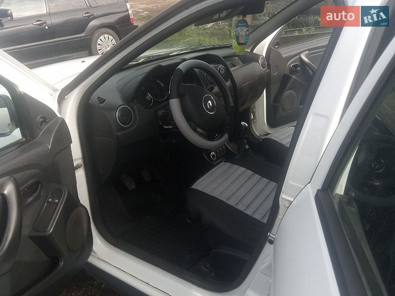 Внедорожник / Кроссовер Renault Duster 2016 в Любаре