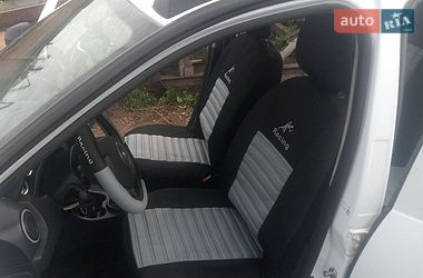 Внедорожник / Кроссовер Renault Duster 2016 в Любаре