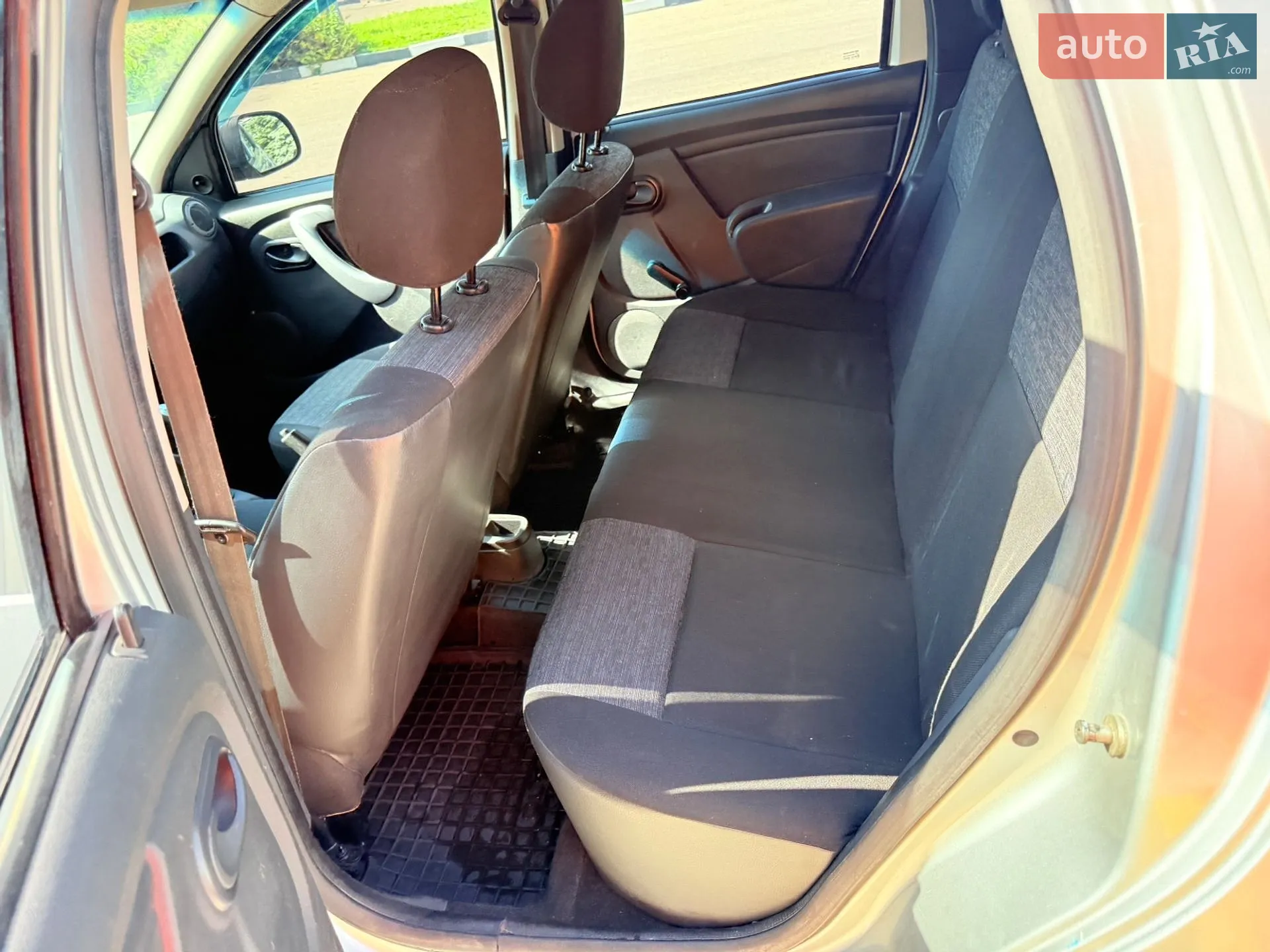 2010 Renault Duster - мініатюра 34
