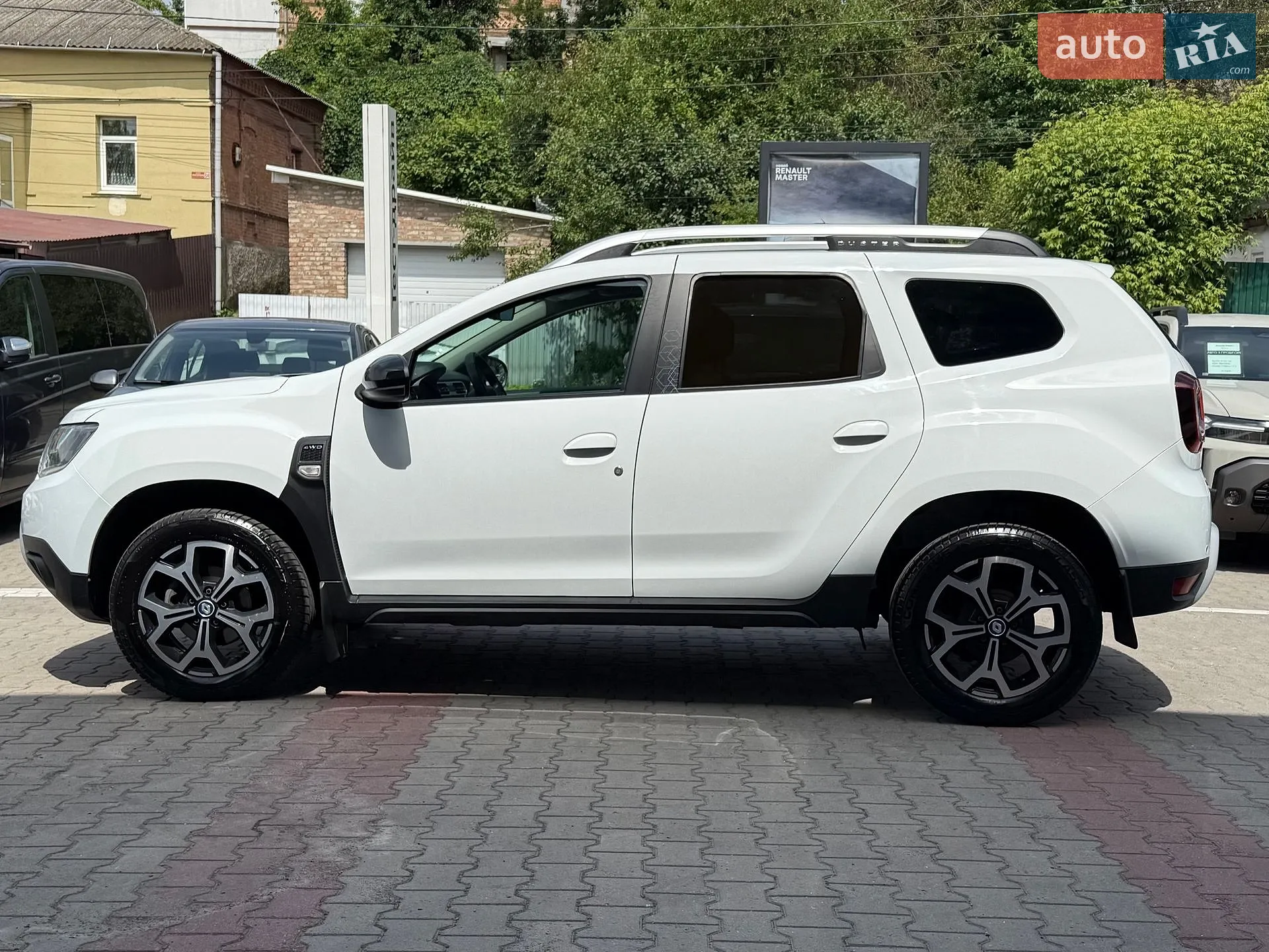2020 Renault Duster - мініатюра 2