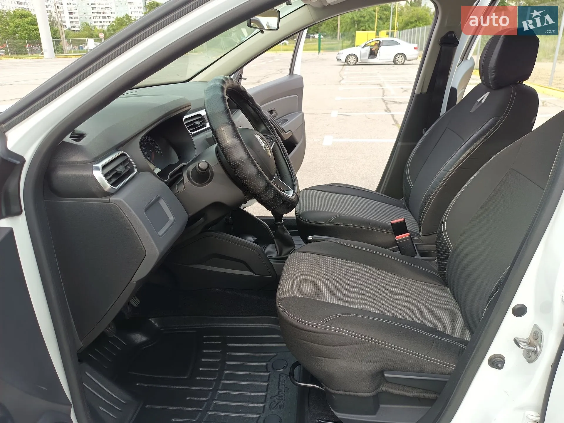 2020 Renault Duster - мініатюра 21
