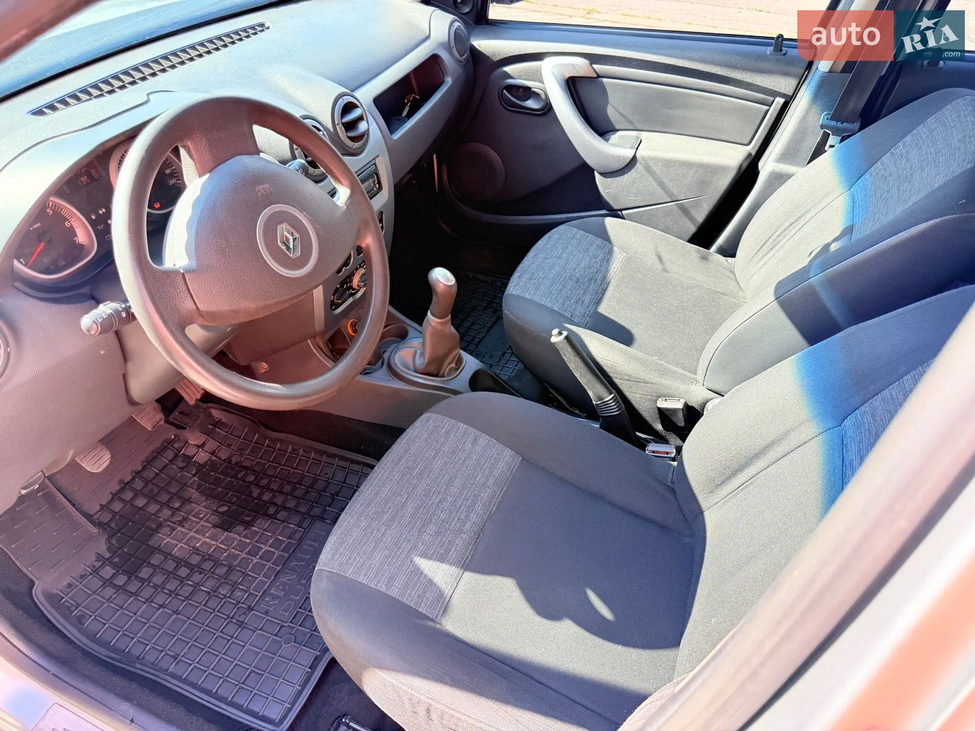 2010 Renault Duster - мініатюра 22