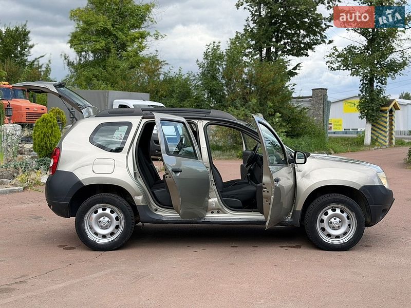 Внедорожник / Кроссовер Renault Duster 2011 в Ивано-Франковске фото 23 Внедорожник / Кроссовер Renault Duster 2011 в Ивано-Франковске