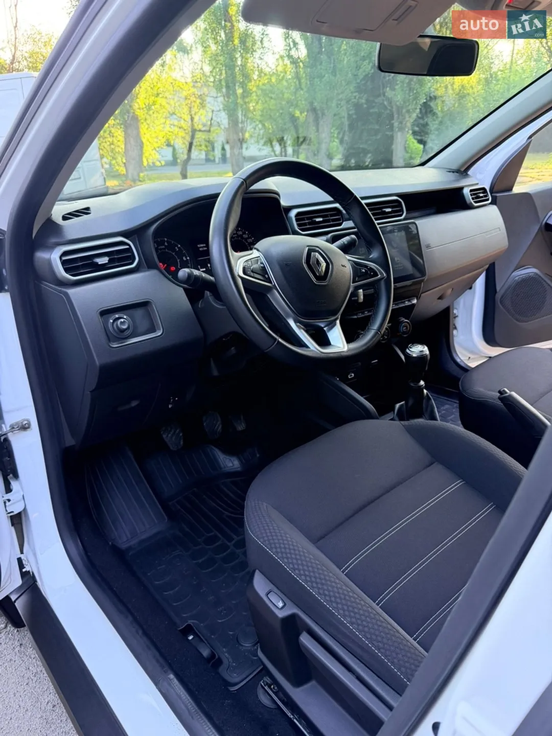 2023 Renault Duster - мініатюра 16