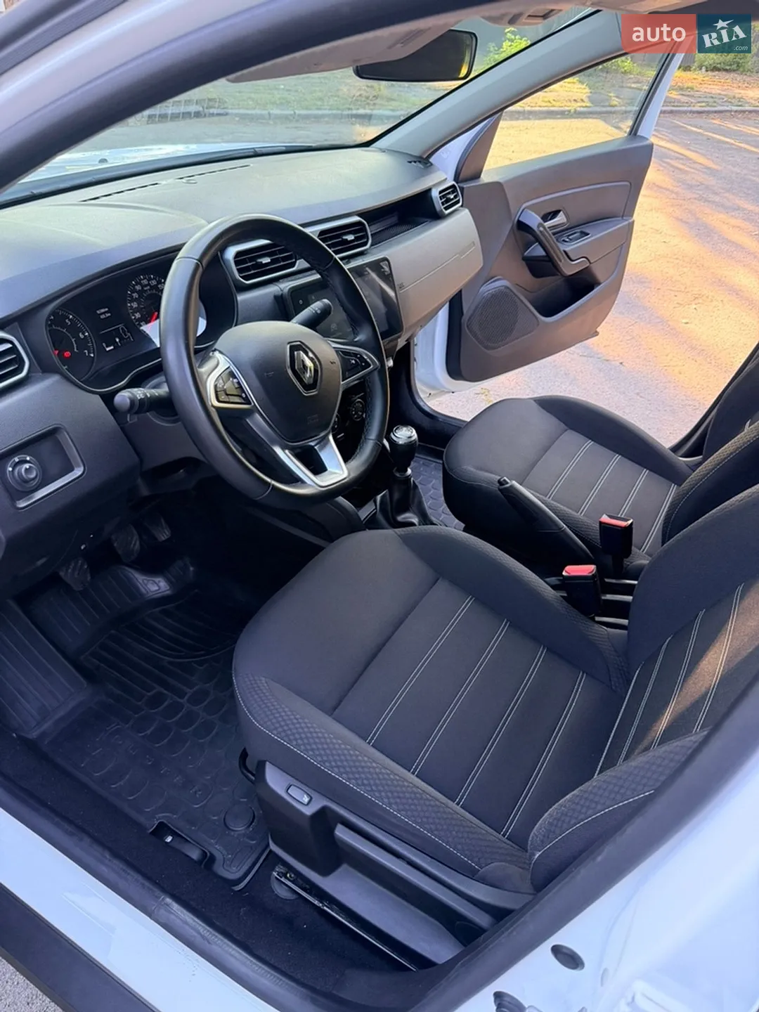 2023 Renault Duster - мініатюра 17