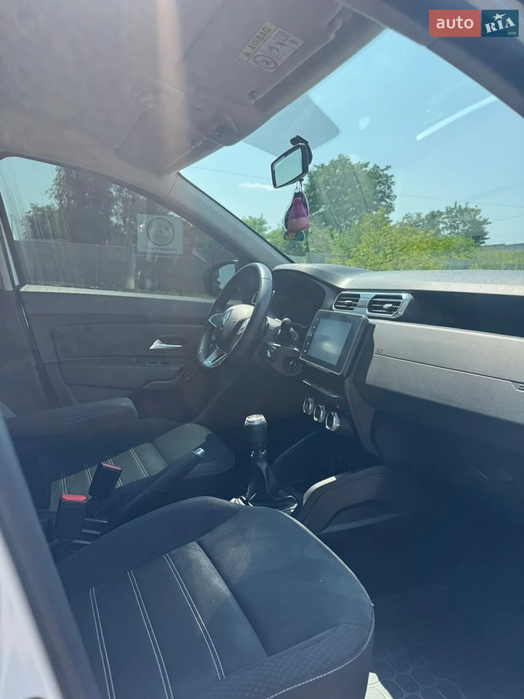 2022 Renault Duster - мініатюра 11