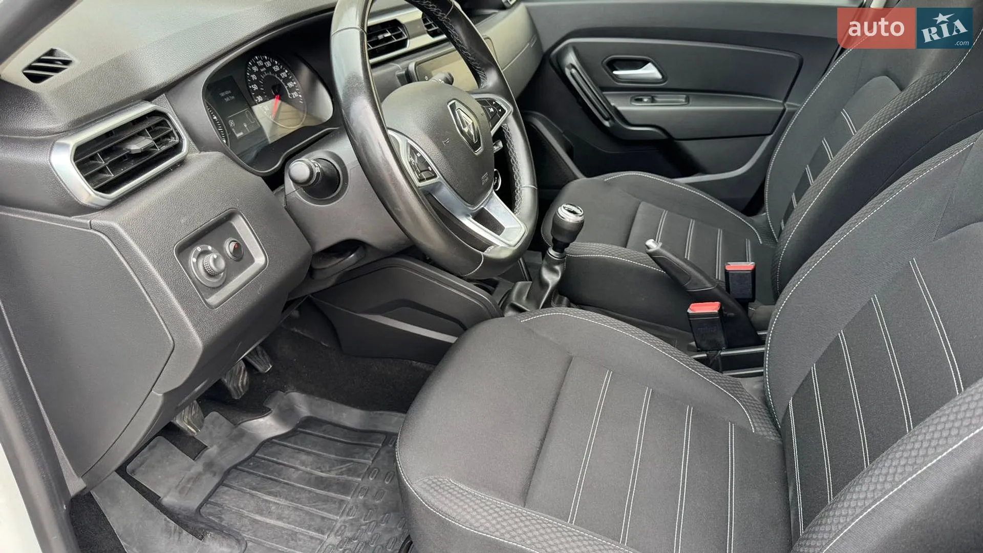 2021 Renault Duster - мініатюра 12