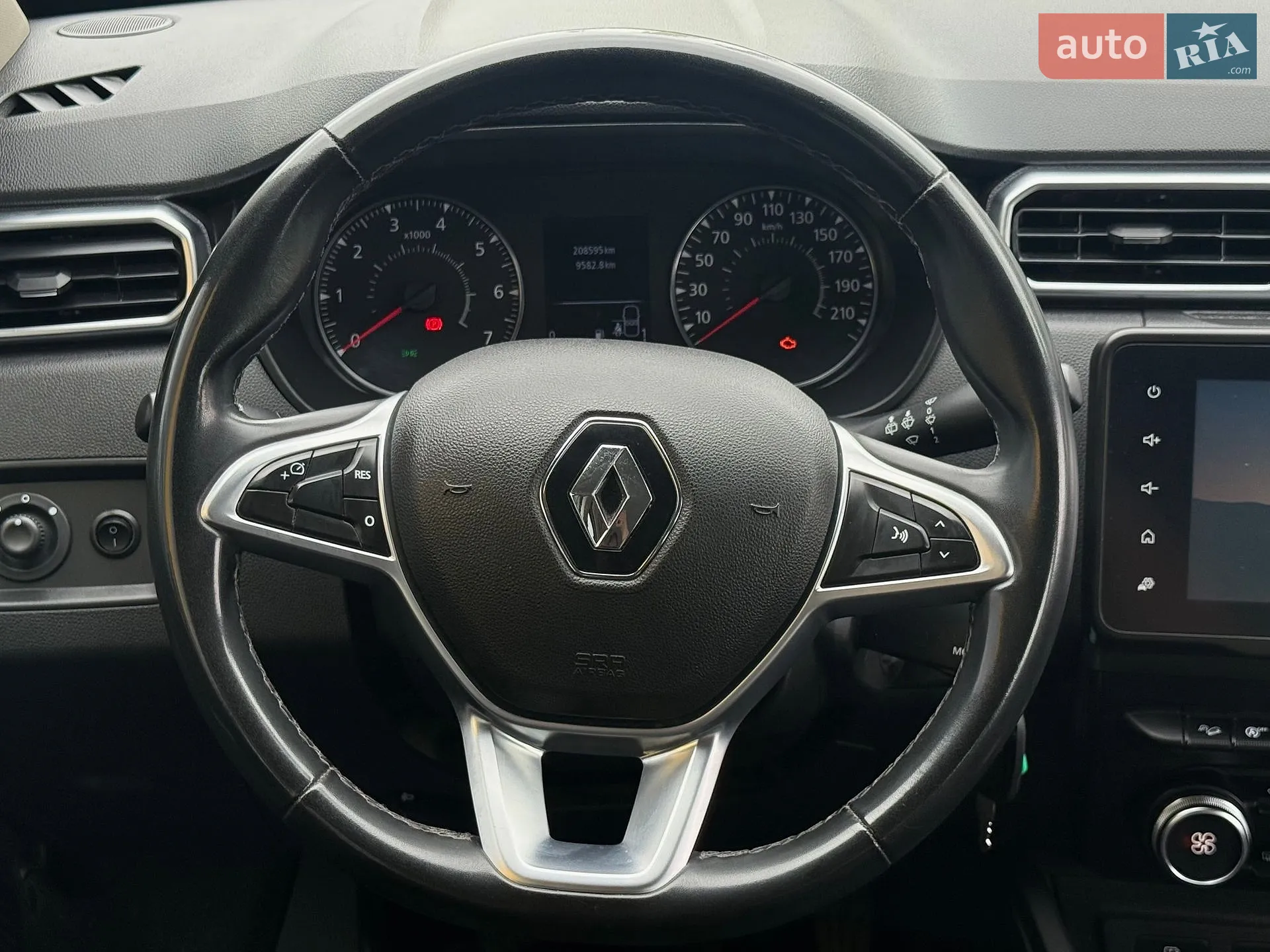 2021 Renault Duster - мініатюра 11