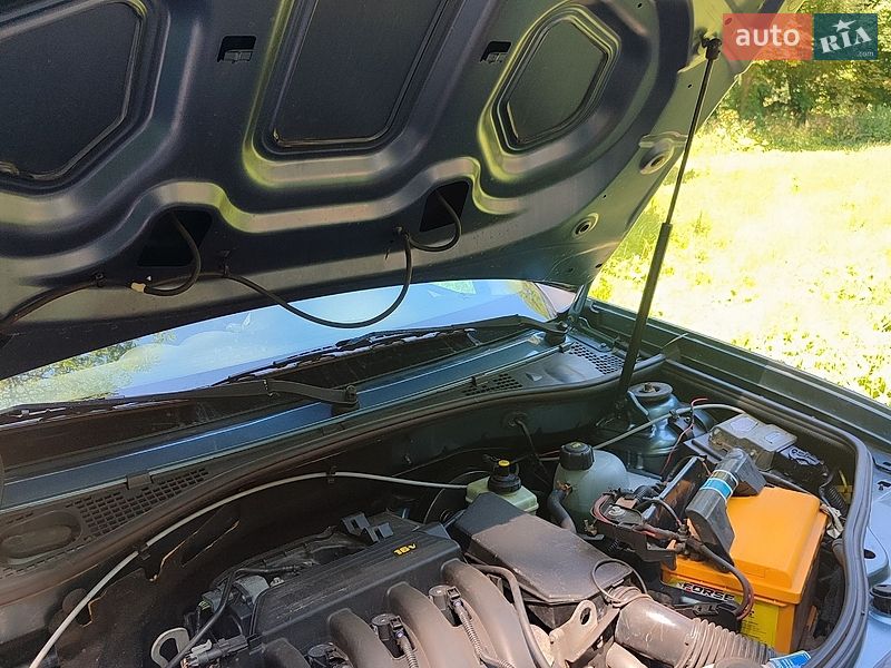 Позашляховик / Кросовер Renault Duster 2010 в Срібному фото 10 Позашляховик / Кросовер Renault Duster 2010 в Срібному