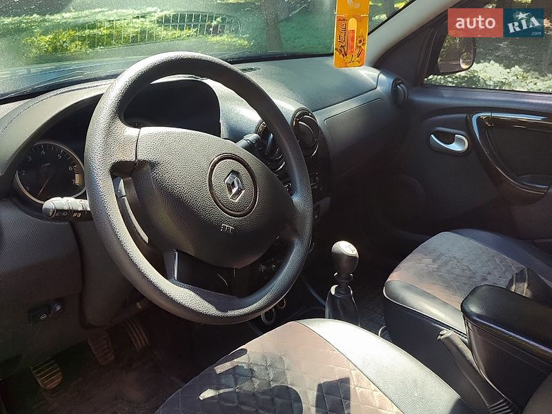 Позашляховик / Кросовер Renault Duster 2010 в Срібному фото 8 Позашляховик / Кросовер Renault Duster 2010 в Срібному