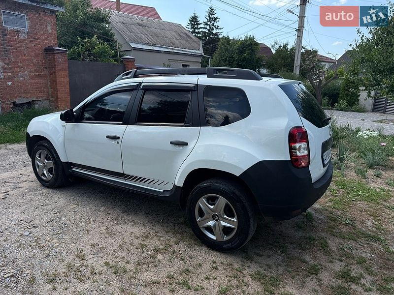 Позашляховик / Кросовер Renault Duster 2017 в Харкові