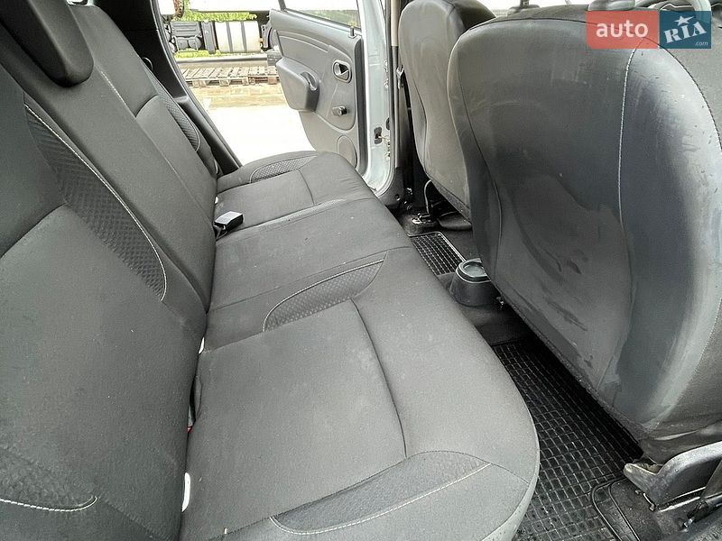 Позашляховик / Кросовер Renault Duster 2017 в Ратному