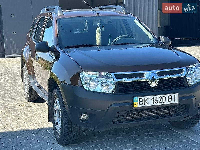 Позашляховик / Кросовер Renault Duster 2013 в Вирах