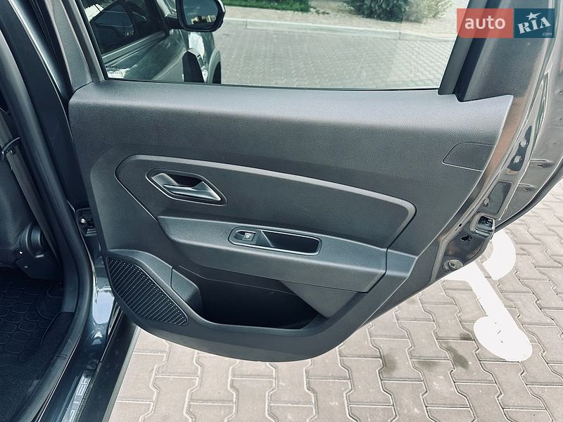 Внедорожник / Кроссовер Renault Duster 2021 в Киеве